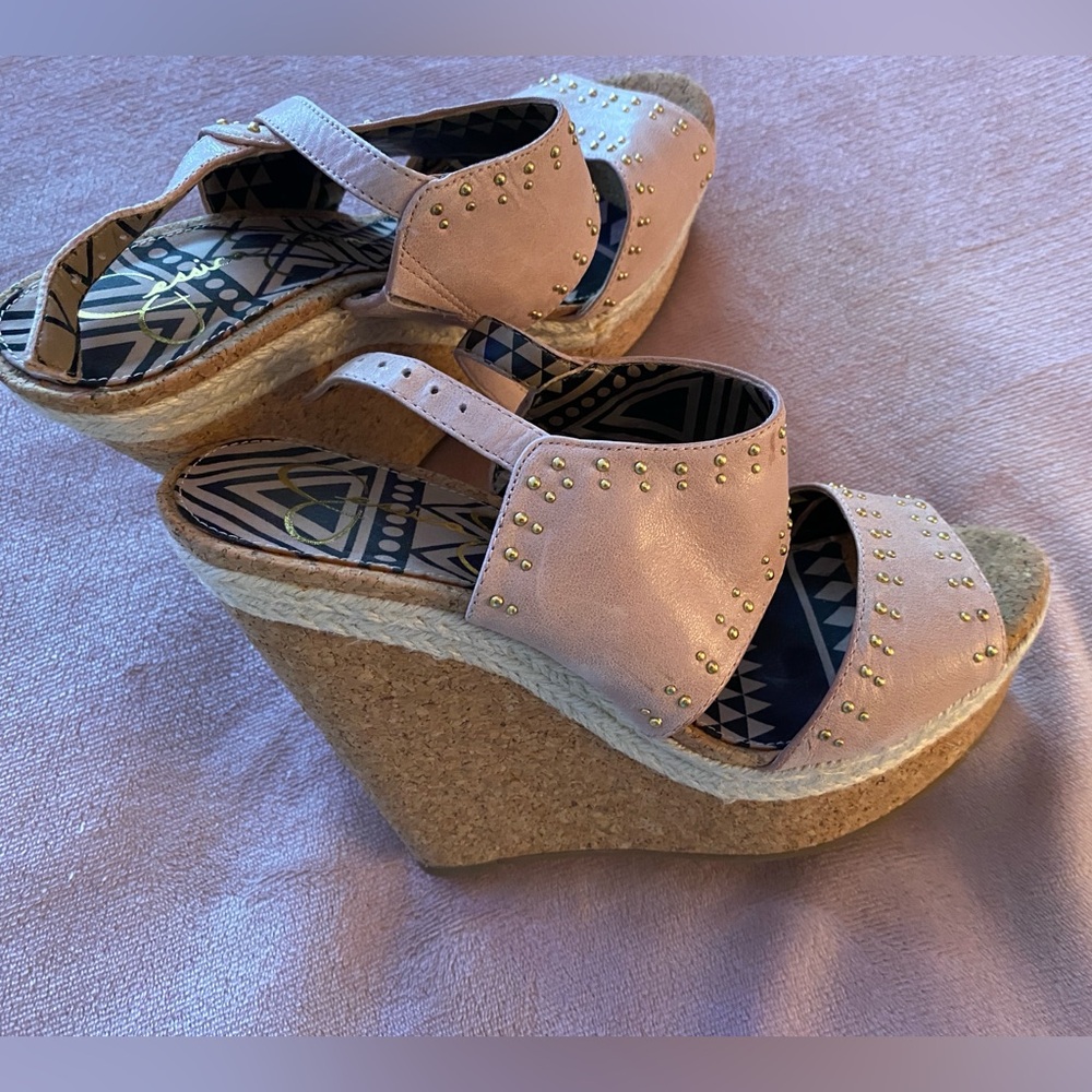 Beautiful Jessica Simpson wedges